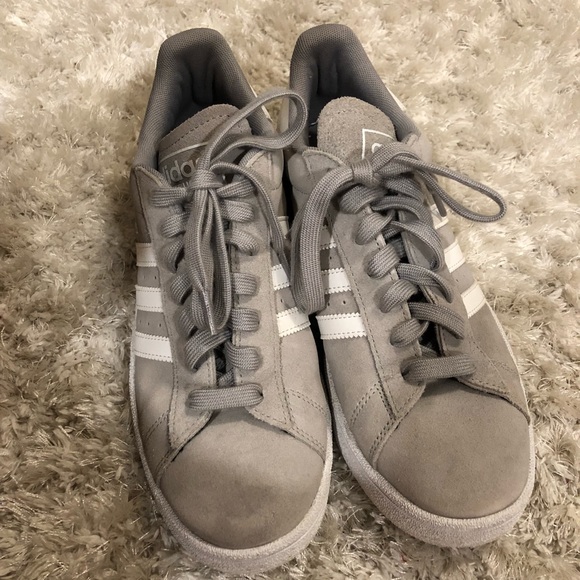 Grey Suede Campus Adidas - Picture 2 of 5
